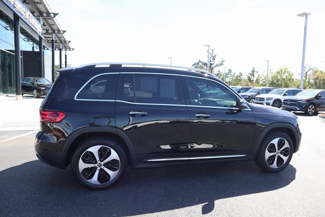 2024 Mercedes Benz GLB 250 4MATIC photo 2