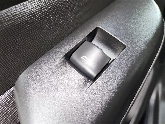 2024 Buick Envista ST photo 11