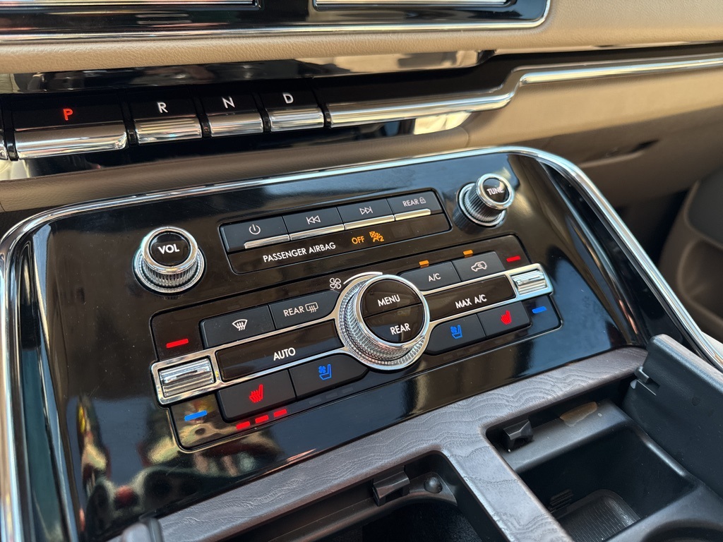 2023 Lincoln Navigator L Reserve photo 25