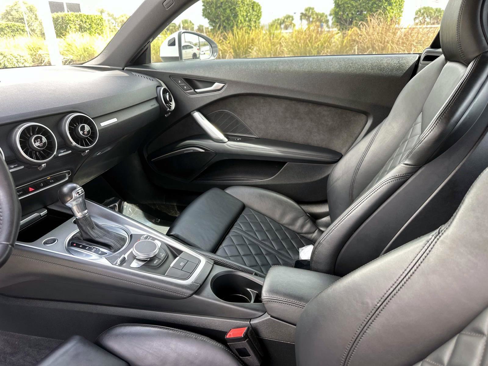 2017 Audi TT 2.0T Quattro photo 15