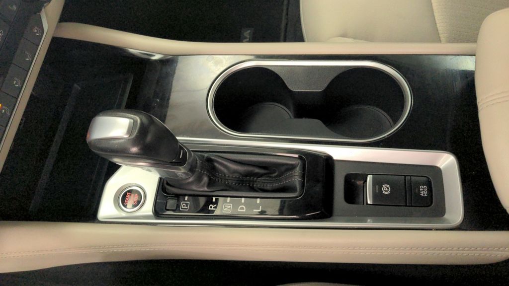 2023 Nissan Altima 2.5 SV photo 16