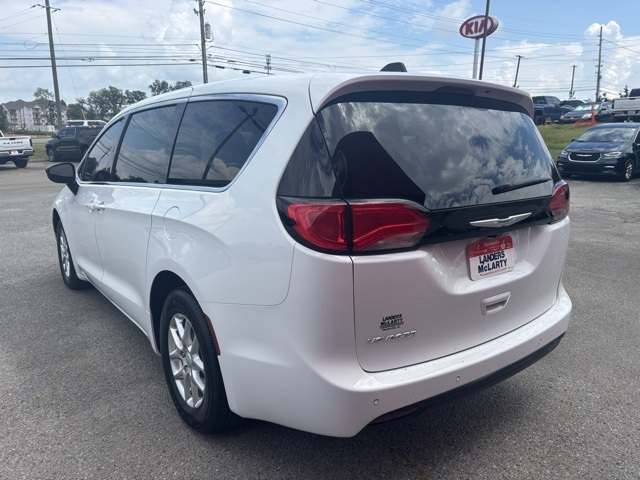 2026 Chrysler Voyager LX photo 3