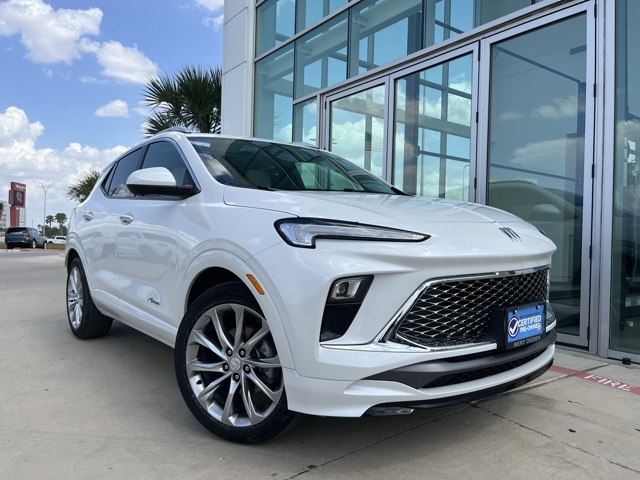 2024 Buick Encore GX Avenir's photo