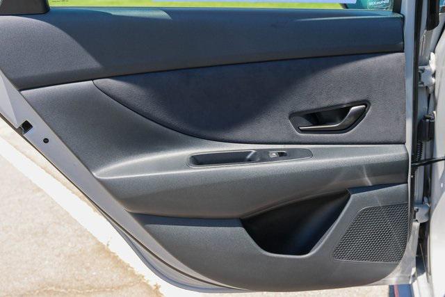 New 2025 Gray Hyundai Sedan image 12