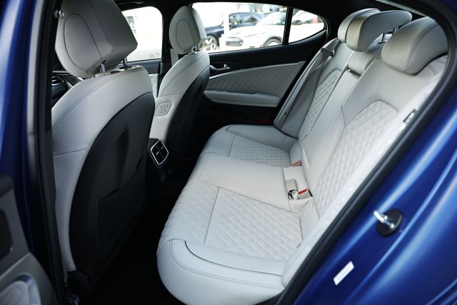 2025 Genesis G70 3.3T Sport Advanced photo 25