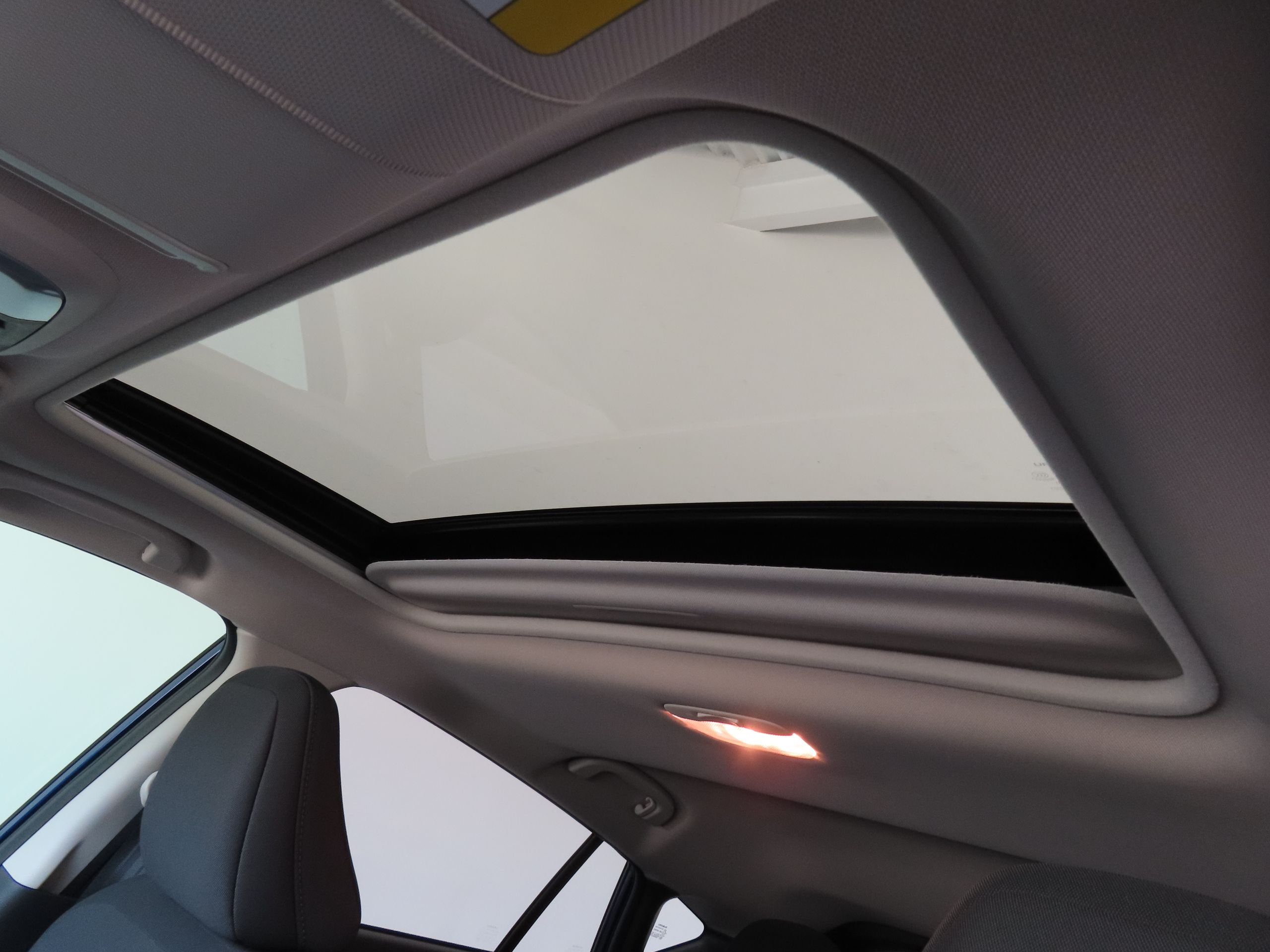 2025 Subaru Crosstrek Premium photo 17