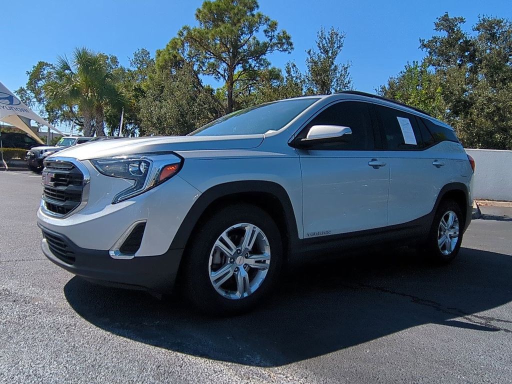 2020 GMC Terrain SLE's photo
