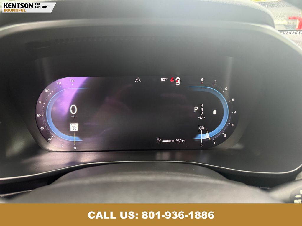 2023 Volvo XC40 AWD Ultimate photo 13