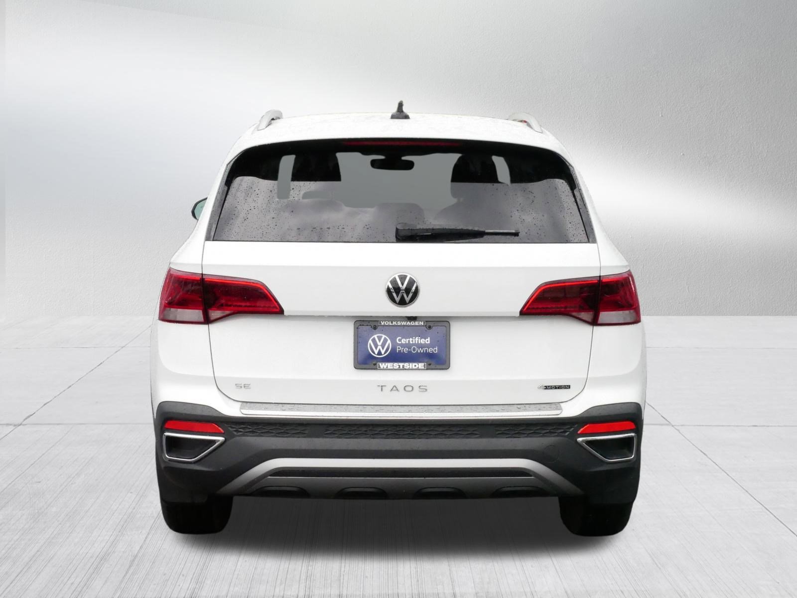 2024 Volkswagen Taos SE photo 6