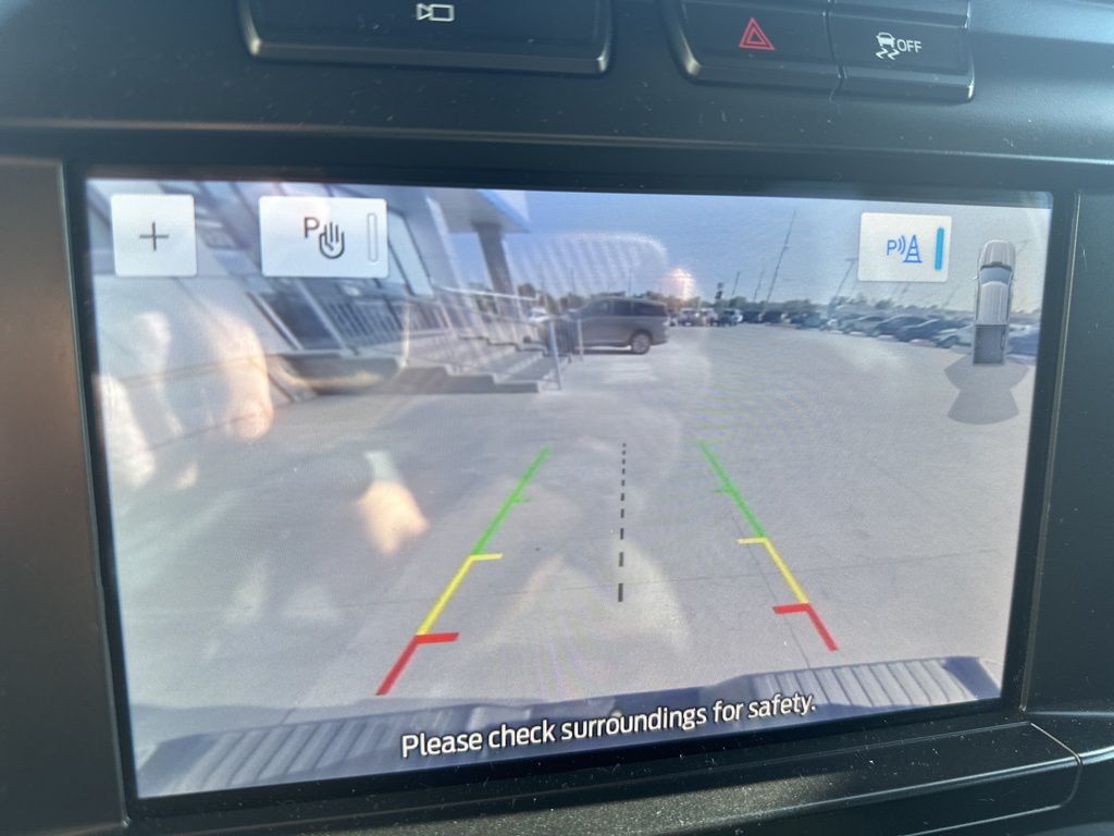2023 Ford F-150 XLT photo 13