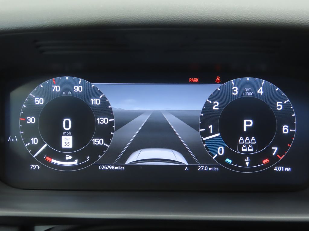 2024 Land Rover Discovery P300 S photo 31