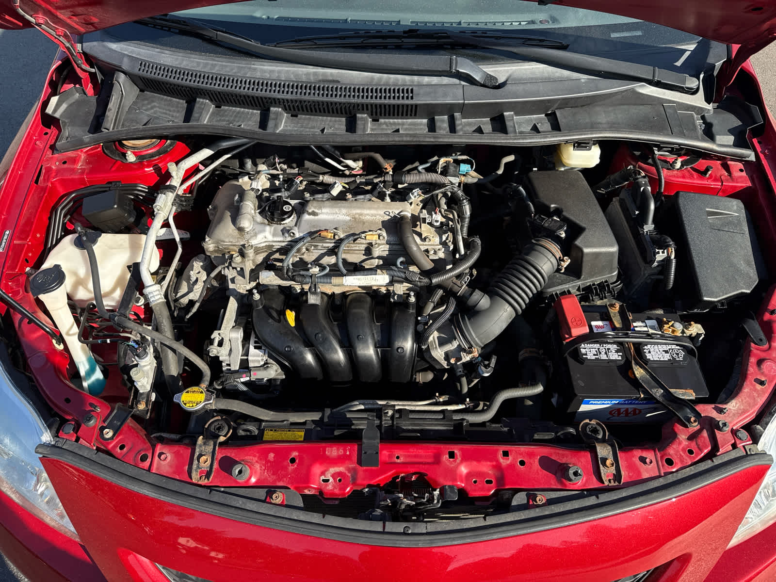 2009 Toyota Corolla LE photo 16