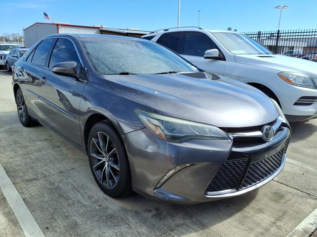2015 Toyota Camry XSE
