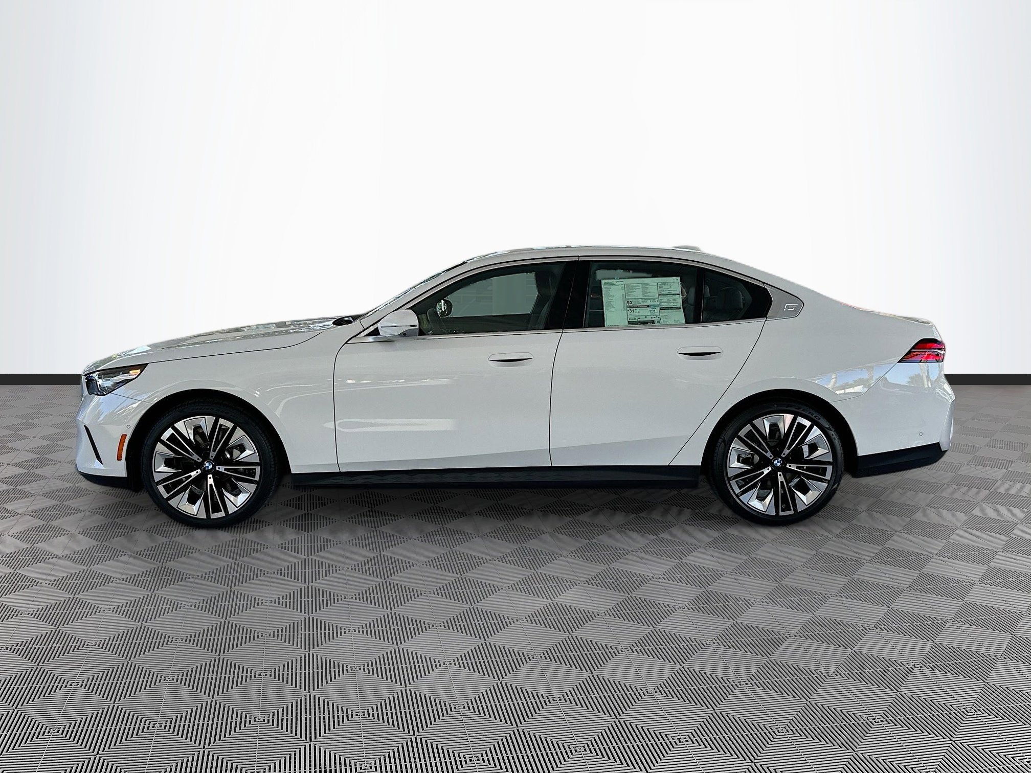 2025 Bmw 530i photo 4