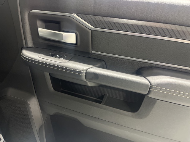 2026 Ram 2500 Big Horn photo 23