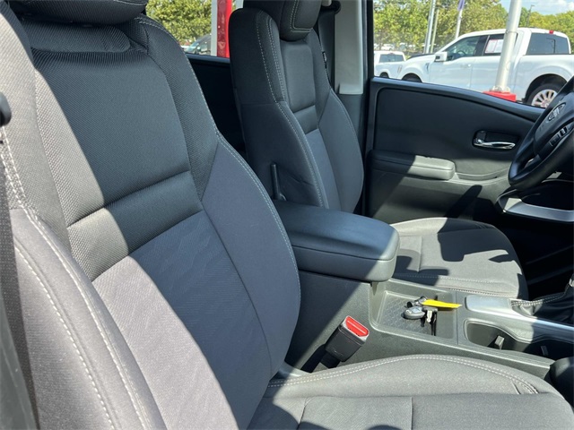 2023 Nissan Frontier SV photo 24