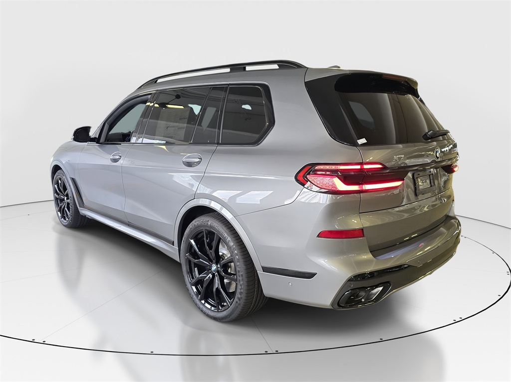 2026 Bmw X7 M60i photo 4