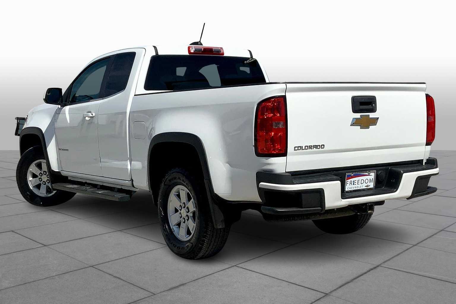 2015 Chevrolet Colorado Base photo 11