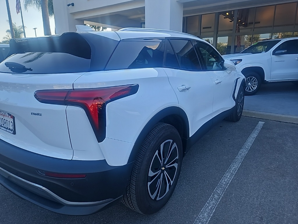 2025 Chevrolet Blazer EV photo 4