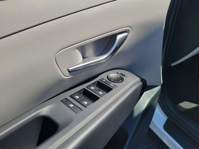 2026 Hyundai Tucson SEL photo 15