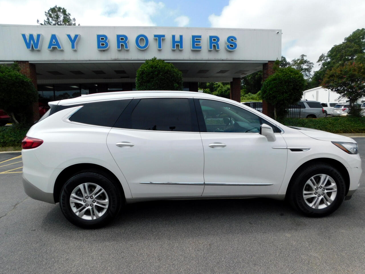 2021 Buick Enclave Essence