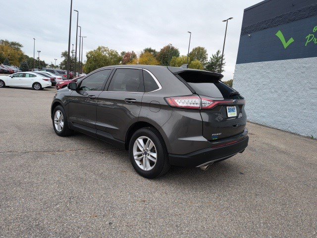 2018 Ford Edge SEL photo 3