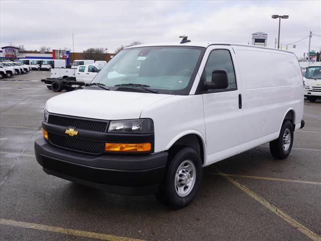 2025 Chevrolet Express Cargo Work Van's photo