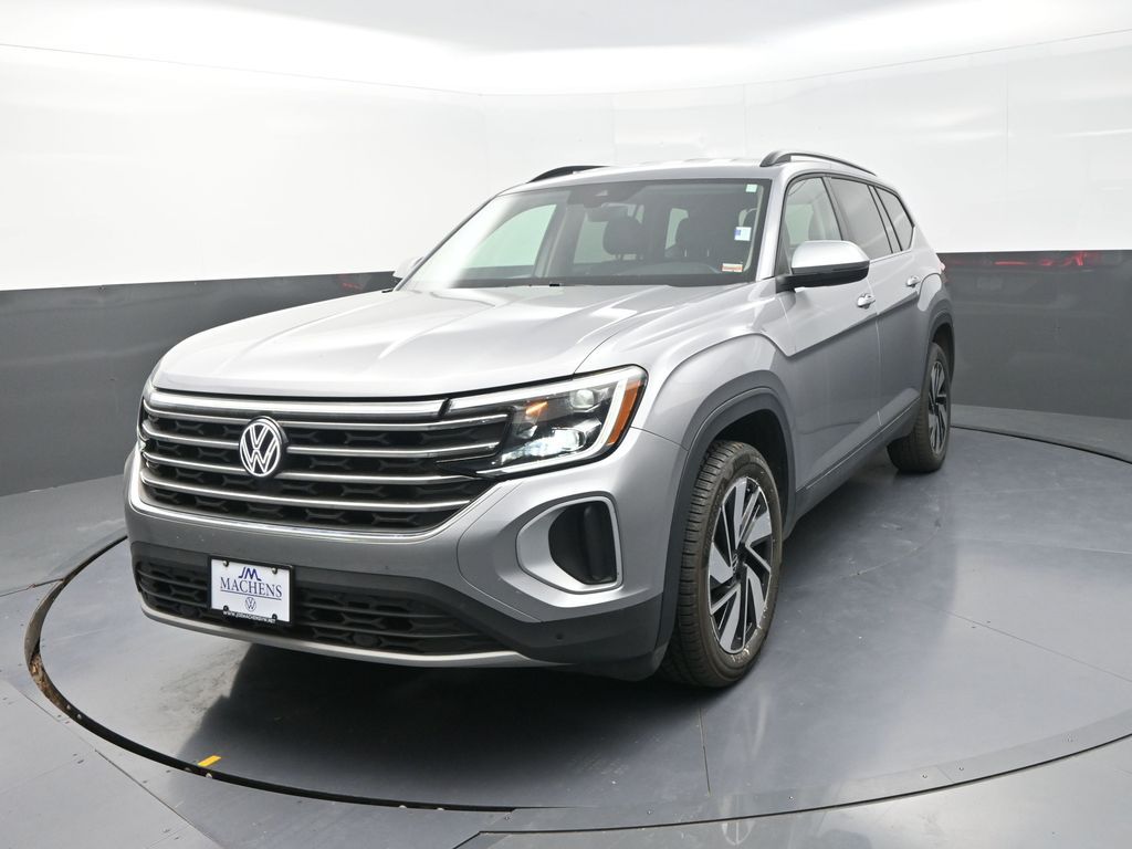 2024 Volkswagen Atlas SE Technology photo 3