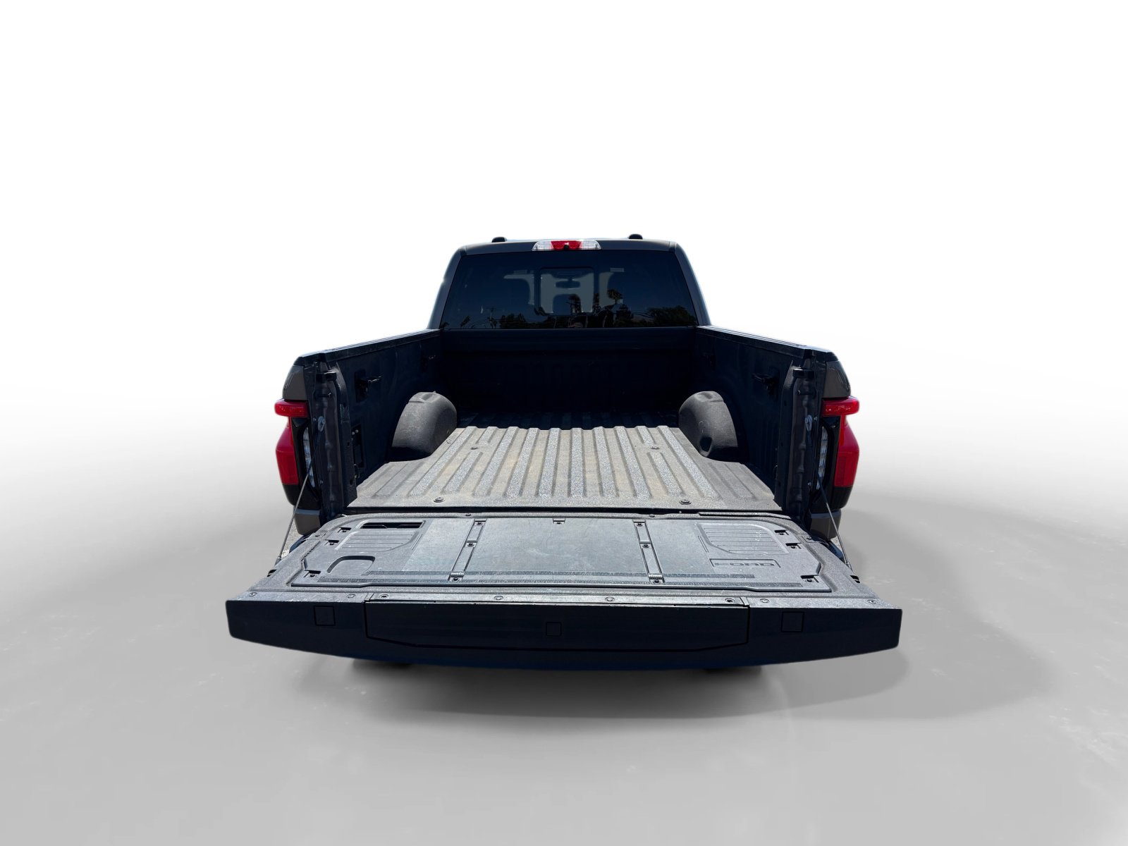 2022 Ford F-150 Lightning photo 16