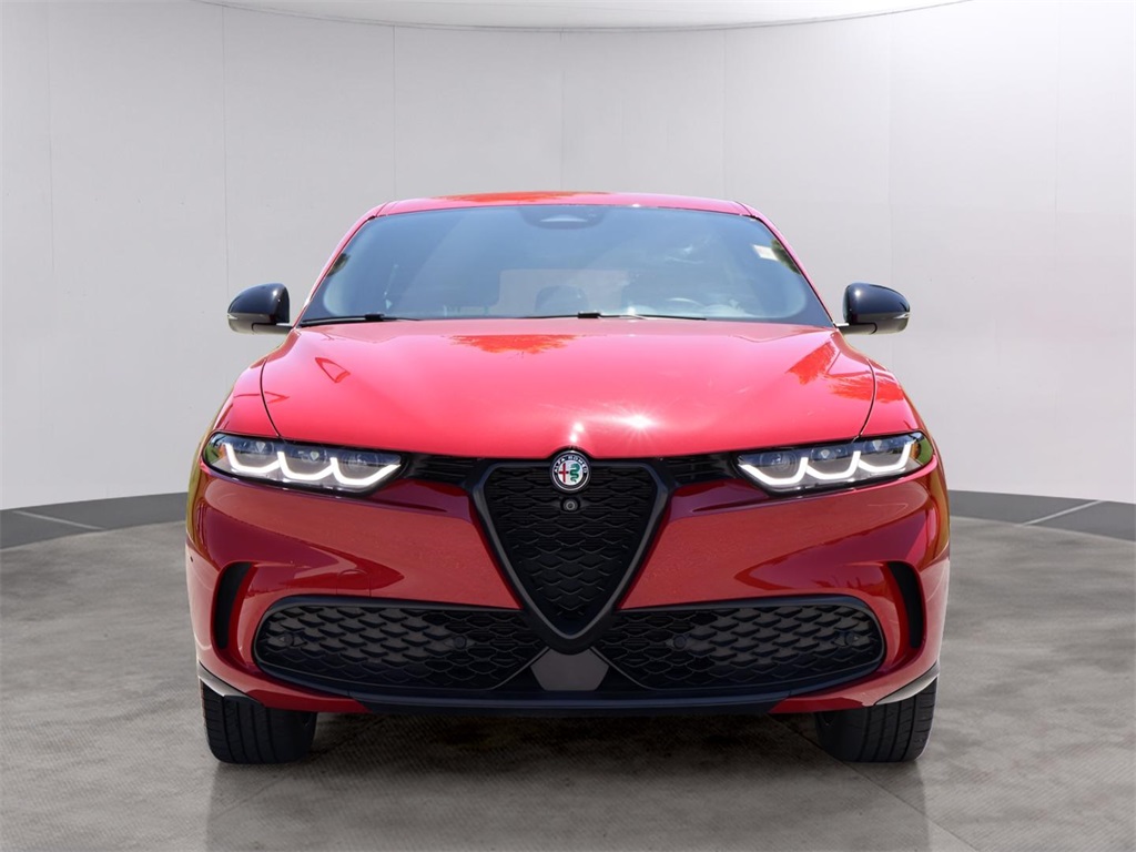 2024 Alfa Romeo Tonale Veloce photo 2