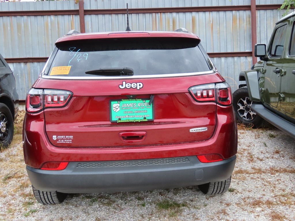 2022 Jeep Compass Latitude photo 11