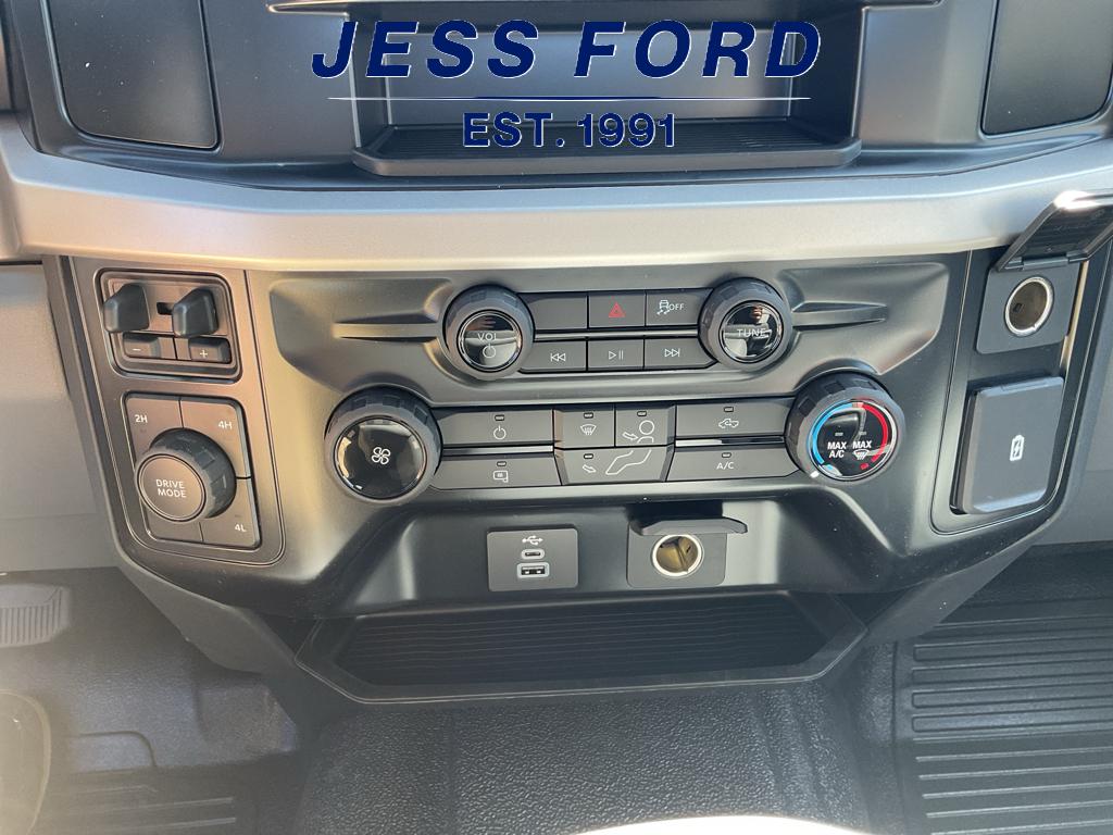 2025 Ford F-250 XL photo 16