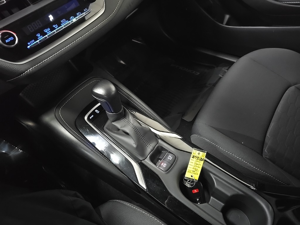 2021 Toyota Corolla SE photo 25