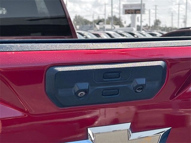 2022 Chevrolet Silverado 2500HD High Country photo 28