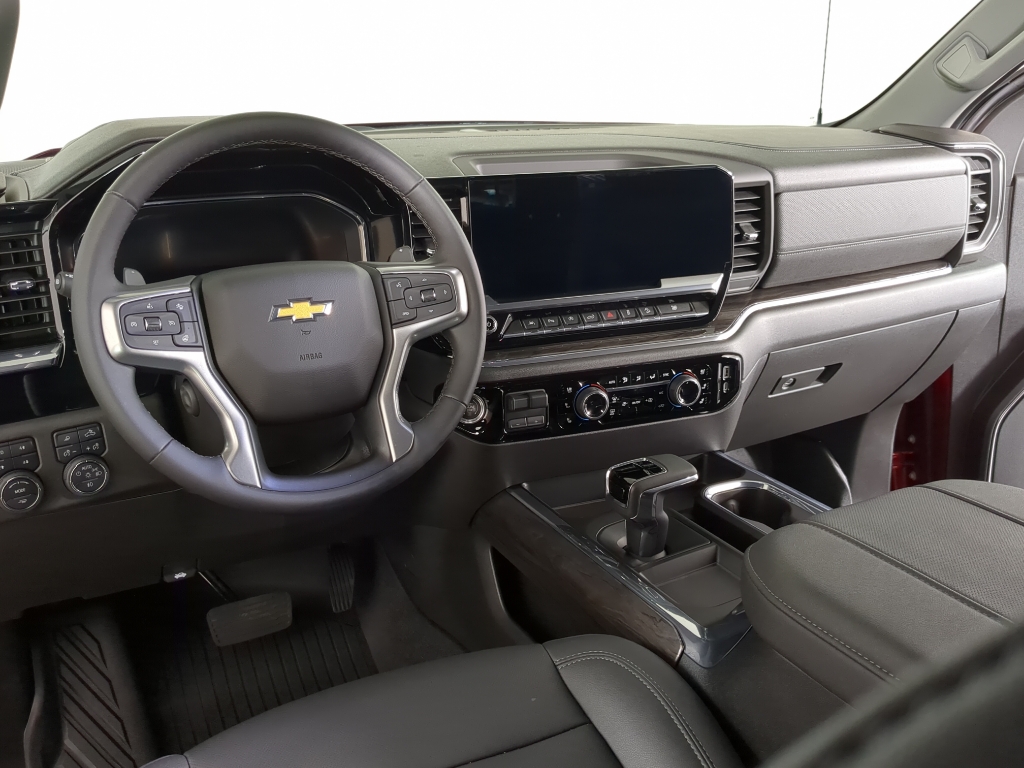 2024 Chevrolet Silverado 1500 LTZ photo 12