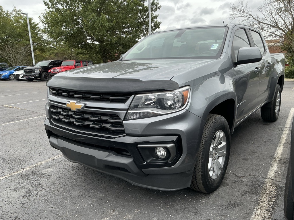 2022 Chevrolet Colorado LT photo 2