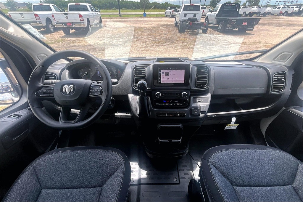 2024 Ram ProMaster 2500 Base photo 2