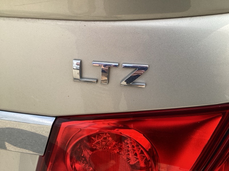 2014 Chevrolet Cruze LTZ photo 10