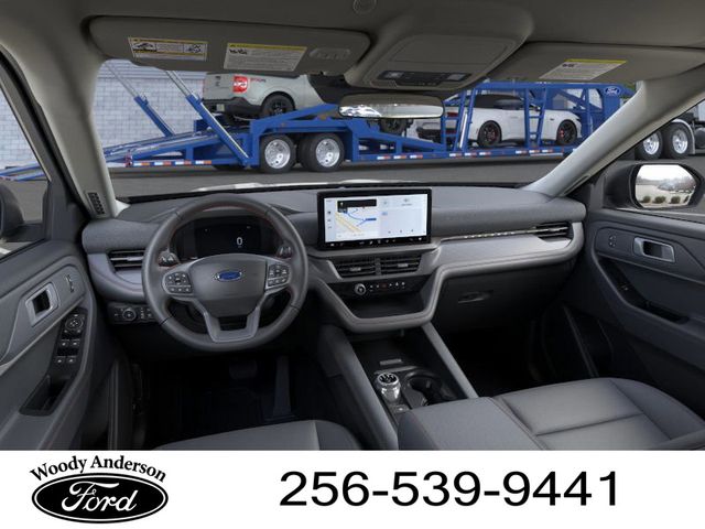 2025 Ford Explorer photo 7
