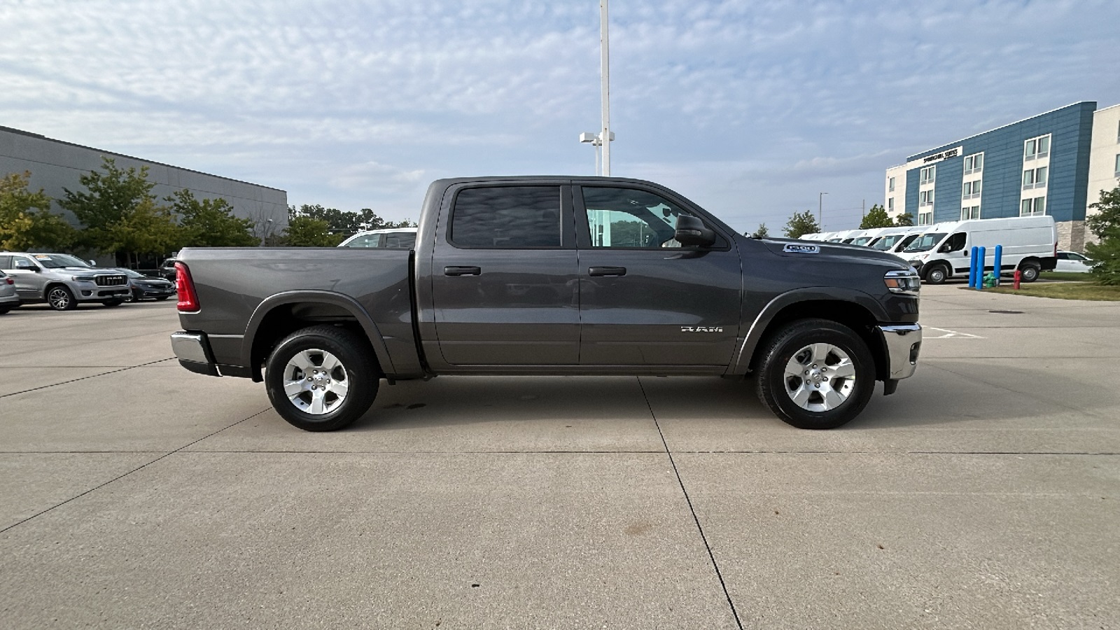 2025 Ram 1500 Big Horn Lone Star photo 2
