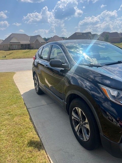 2019 Honda CR-V LX photo 4