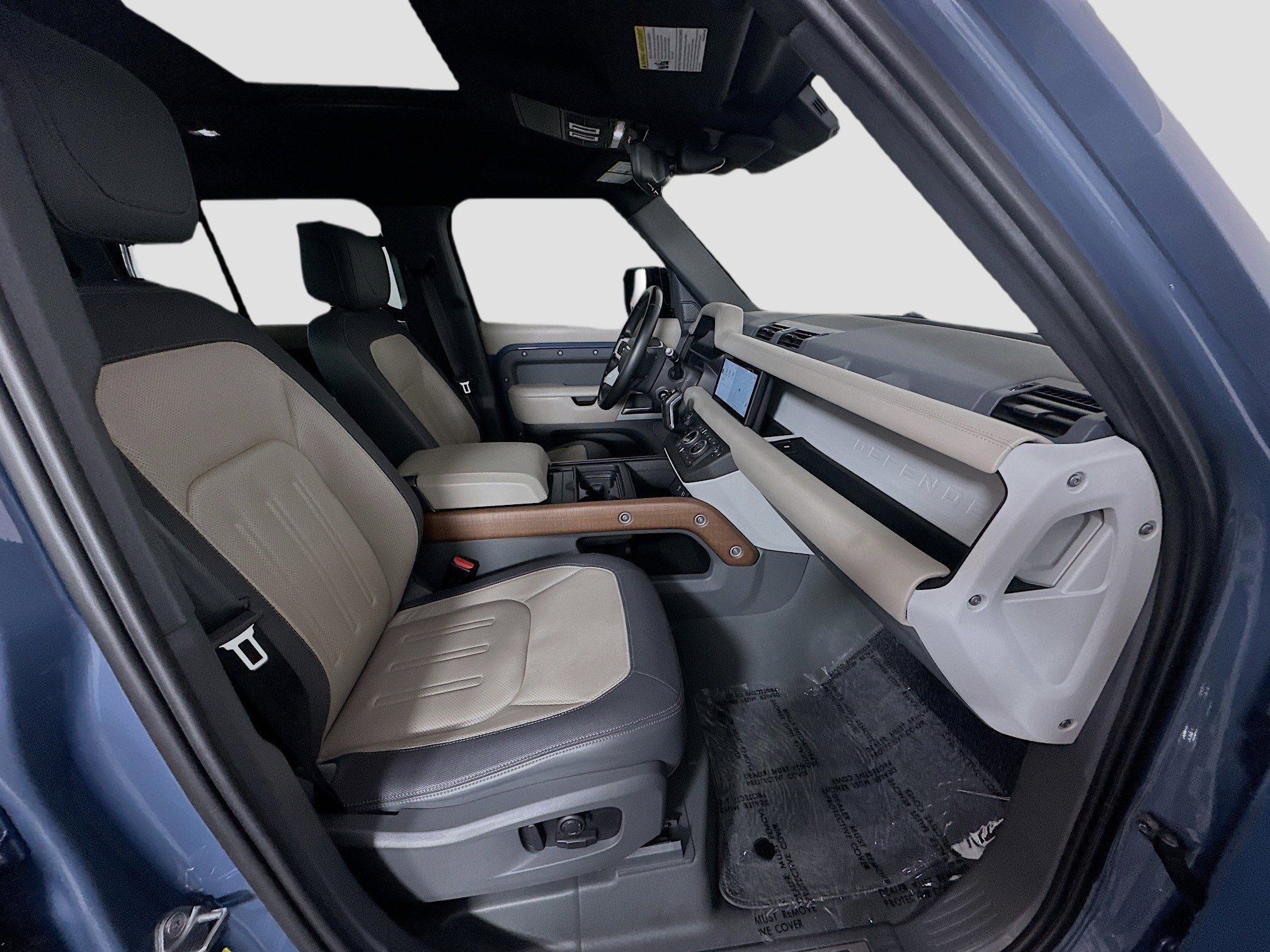 2021 Land Rover Defender X-Dynamic HSE photo 29