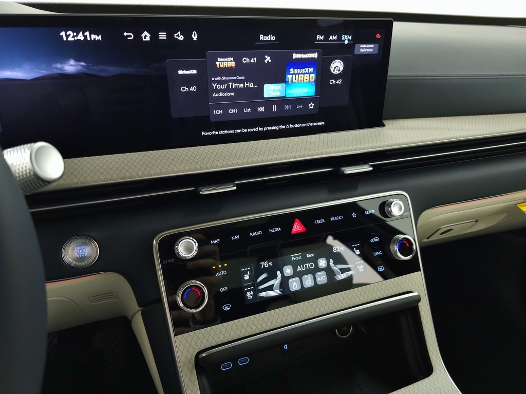 2025 Genesis GV80 3.5T Prestige AWD photo 17