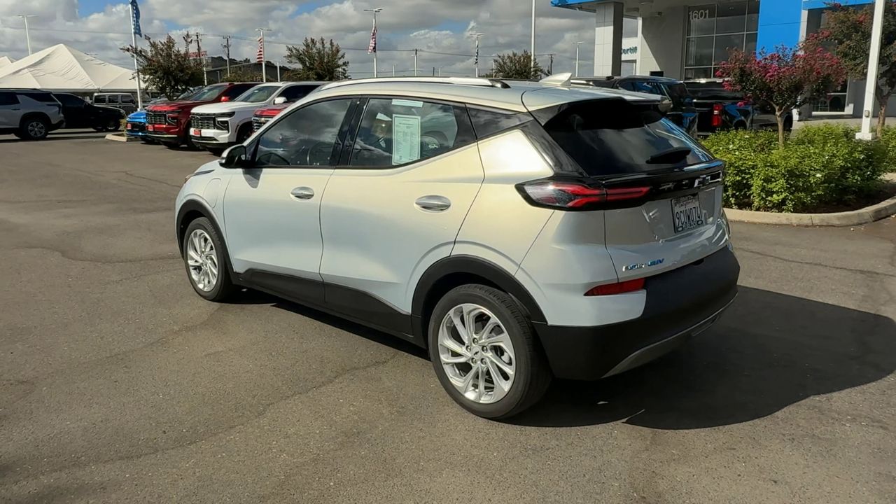 2022 Chevrolet Bolt EUV photo 26
