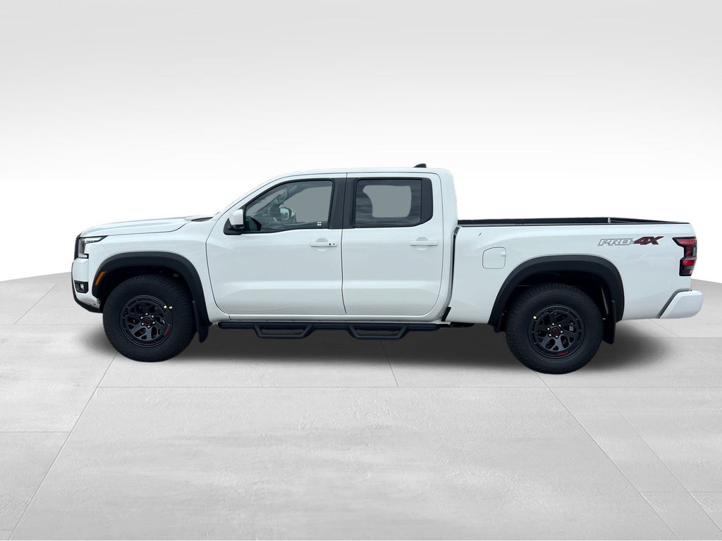 2026 Nissan Frontier PRO-4X photo 2