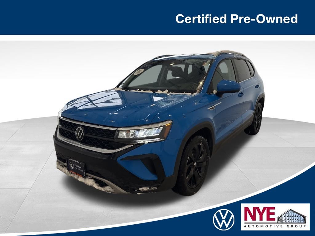 2022 Volkswagen Taos SE's photo