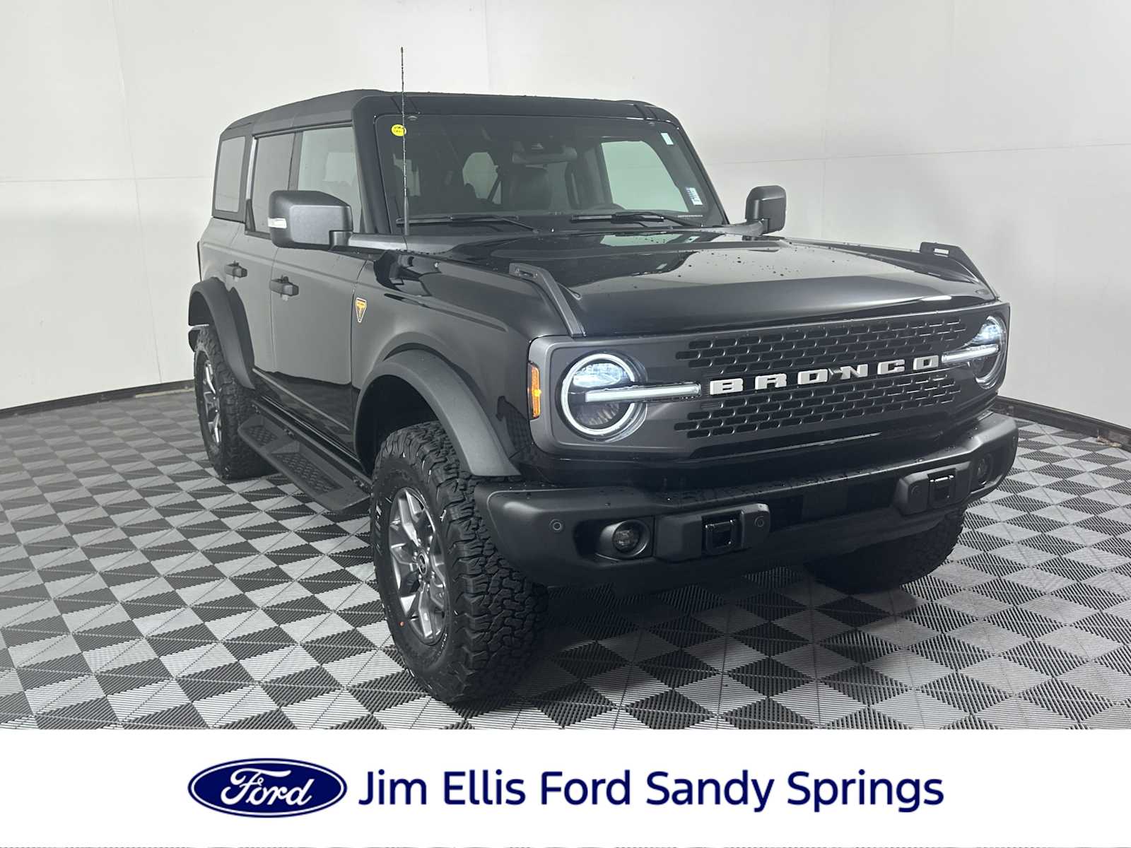 2025 Ford Bronco 4-Door Badlands's photo