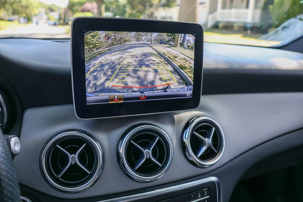 2019 Mercedes Benz GLA 250 4MATIC photo 9