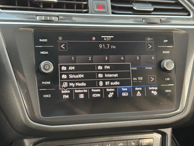 2021 Volkswagen Tiguan SE R-Line Black photo 8