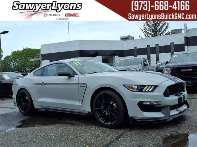 2017 Ford Mustang